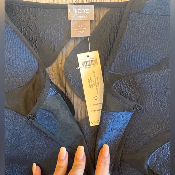 NWT Chico’s Travelers Giraffe-Print Organza Jacquard Jacket Wrinkle Free Size 0 - Picture 4 of 6